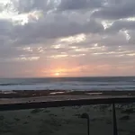 Ola Cotillo! Y Sentir El Mar Desde Casa