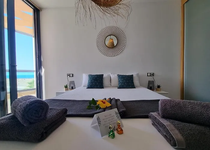 Ola Cotillo! Y Sentir El Mar Desde Casa