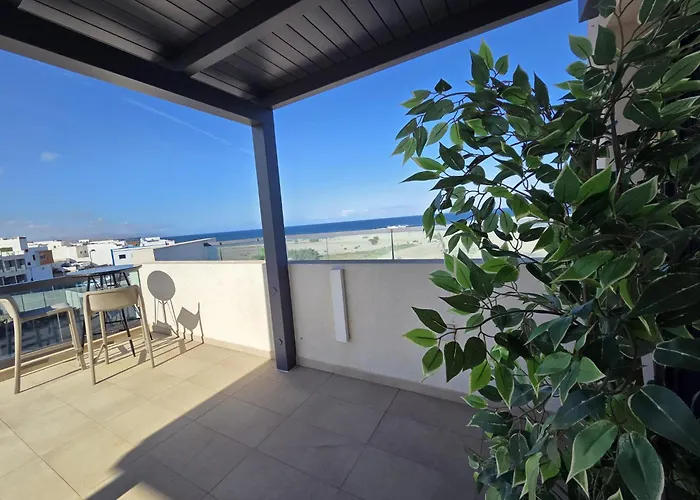 Ola Cotillo! Y Sentir El Mar Desde Casa * Cotillo