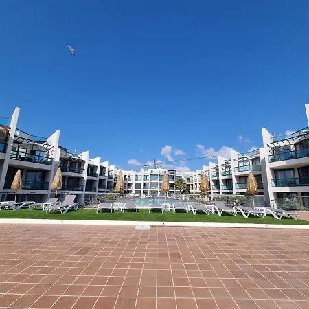 Apartment Terraza Privada, Vistas Al Mar Y Piscina Comunitaria *